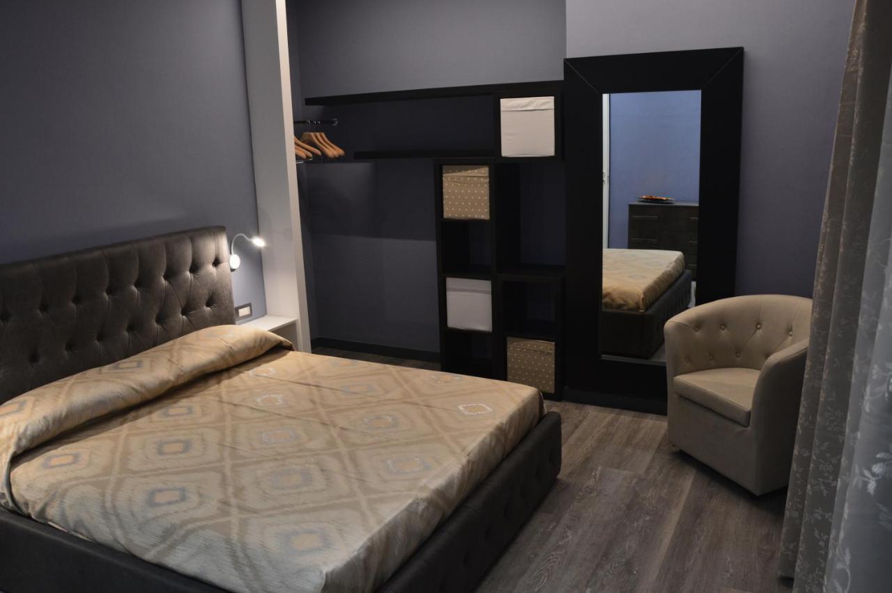 Apartamento Luxury Bellevue Centro Citta Pescara Exterior foto